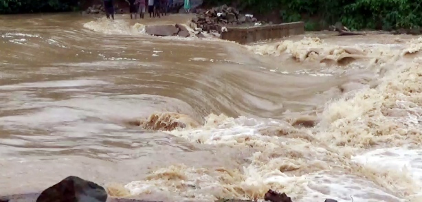 यमुना घाटी में मूसलाधार बारिश शुरू, नौ जिलों में बदलेगा मौसम, अंधड़ की चेतावनी