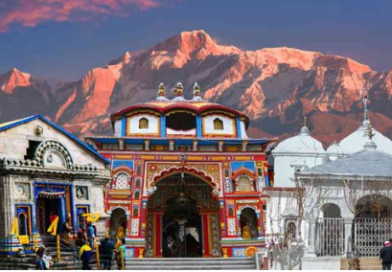 चारधाम यात्रा में यात्रियों के लिए 13 भाषाओं में गाइडलाइन जारी, इन बातों का रखें ध्यान