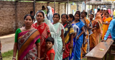 Election 2026 : दोपहर 1 बजे तक बंपर वोटिंग, पश्चिम बंगाल में 62.18% तमिलनाडु में 56.81% मतदान