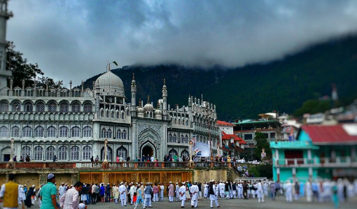 नैनीताल के डीएसए मैदान में पढ़ी जा सकेगी ईद की नामज, हाईकोर्ट का फैसला