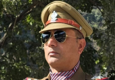 पुलिस की गाड़ी खाई में गिरी, दर्दनाक हादसे में शिवपुरी चौकी प्रभारी की मौत