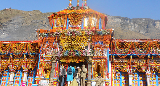 बदरीनाथ चढ़ावा चोरी प्रकरण: जांच के लिए शासन की समिति आज पहुंचेगी धाम, पदाधिकारियों से हो सकती है पूछताछ