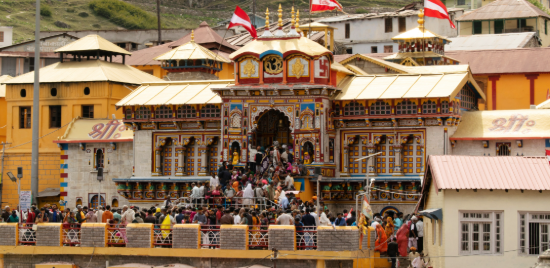 चढ़ावा हेराफेरी के आरोपियों की संपत्ति खंगालेगी पुलिस, गणना कक्ष में बढ़ाई गई सुरक्षा