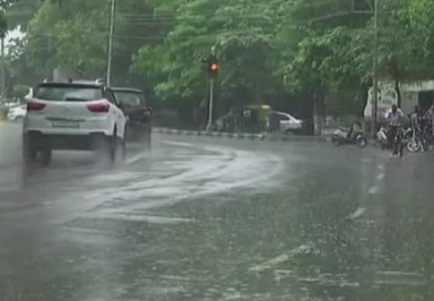 उत्तराखंड में गर्मी के बाद अब भारी बारिश का येलो अलर्ट, देहरादून समेत कई जिलों में चेतावनी