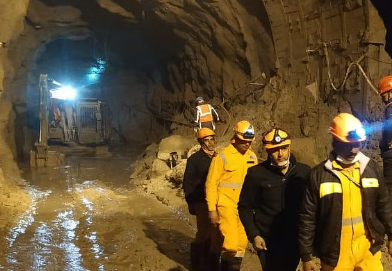 अब तपोवन टनल में हो रहा पानी का रिसाव; जगह हुई खोखली, कंपनी ने श्रमिकों को हटाया