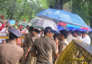 ठुकराल पर एफआईआर से कांग्रेसियों में उबाल, पुलिस से धक्का-मुक्की
