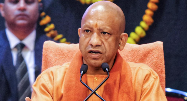 यूपी के सीएम योगी आदित्यनाथ के गांव में गुलदार की दहशत, नौ स्कूलों में छुट्टी
