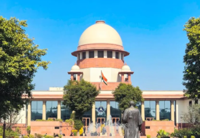 सुप्रीम कोर्ट का चुनाव आयोग को नोटिस, दो आयुक्तों की असहमति के मामले में दायर है याचिका